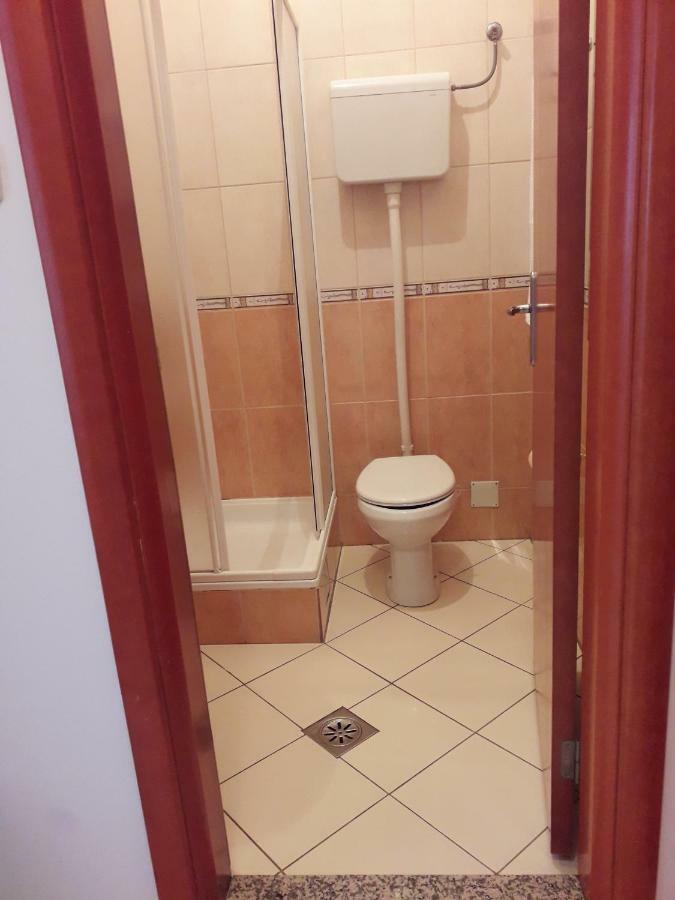 Apartman Dunja Ns 2 Novi Sad Exterior photo